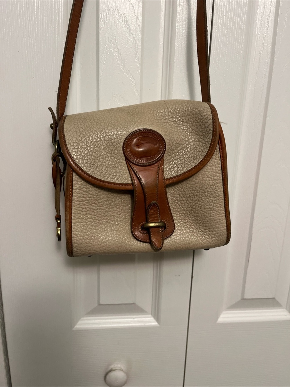 Dooney & Bourke Pebbled Leather Crossbody Bag - Beige with Brown Trim vintage